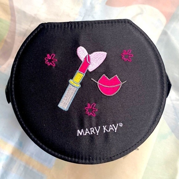 Mary Kay Makeup Cosmetics Round Embroidered Bag Case Detachable Handle - Picture 2 of 10